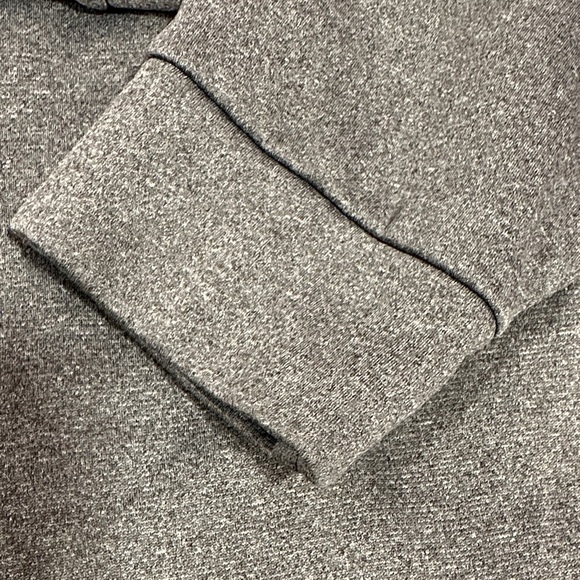 Under Armour Charcoal Quarter-Zip Pullover VGUC - Picture 6 of 9